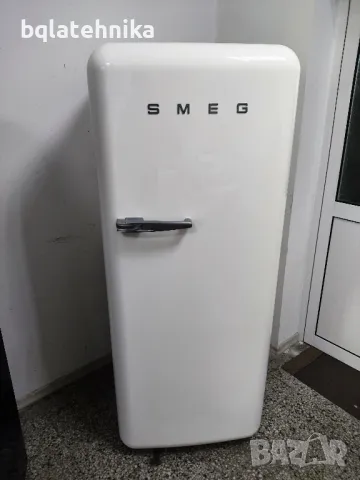 ретро хладилник с камера