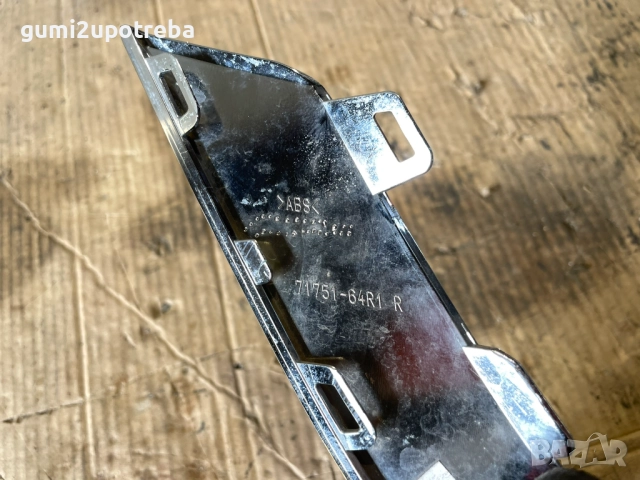 Лайсна Предна Броня Дясно 71751-64R1 SUZUKI SX4 S-Cross 1.4 2021 HYBRID ALLGRIP 6AT, снимка 5 - Части - 51714084