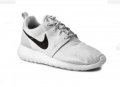 оригинални маратонки Nike Rosherun Pure Platinum н 37,5-38, снимка 1 - Маратонки - 37757631