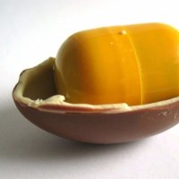 Количка от яйце киндер, снимка 3 - Колекции - 28749483