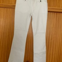 Бял панталон лек чарлзтон, снимка 3 - Панталони - 28247018