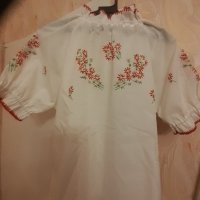 Блузи с ръчна бродерия, снимка 3 - Ризи - 33117770