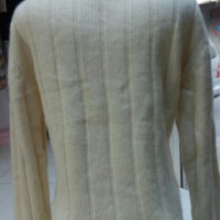 Дамски пуловер-кашмир,мерино,ангора-ръчно плетиво, снимка 2 - Блузи с дълъг ръкав и пуловери - 38595258