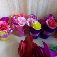 Цветя и букети от хартия ръчна изработка, снимка 18 - Декорация за дома - 32704097