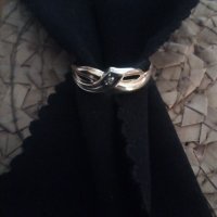 Златен пръстен с диамант, снимка 1 - Пръстени - 35563523