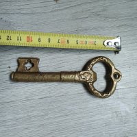 бронзов ключ за декорация, снимка 1 - Други ценни предмети - 40133459