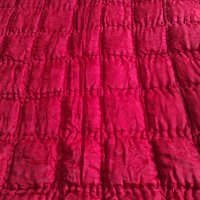 Продавам юрган, снимка 1 - Олекотени завивки и одеяла - 35430666