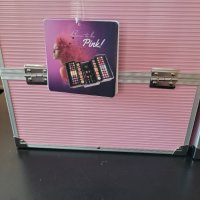 Голям професионален куфар с гримове с немско качество в розов цвят , снимка 2 - Декоративна козметика - 43079713