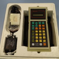 Портативен комуникатор Honeywell smart field communicator STS-102, снимка 12 - Резервни части за машини - 35058566