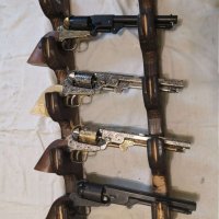 Поставка за стена стойка за оръжие, пушка, пистолет, револвер, автомат, въдици и др., снимка 4 - Колекции - 26991065