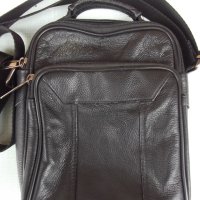 Чанта мъжка за носене през рамо, снимка 3 - Чанти - 40725920