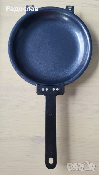 Продавам малък тиган 19 см диаметър плитък за палачинки , снимка 1