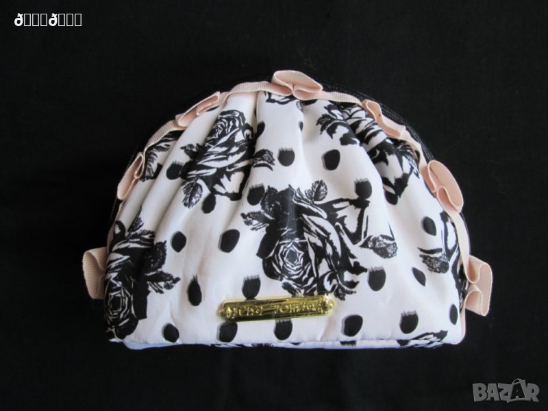 Дамски несесер Betsey Johnson козметична чантичка, снимка 1
