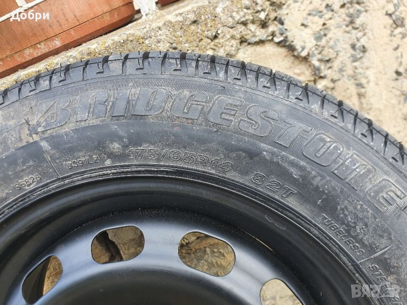 Джанта с гума за мазда и форд 14цола, снимка 1