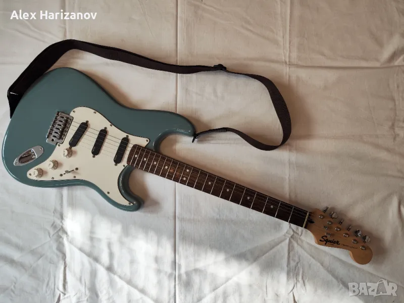 Продава китара Squier Stratocaster by Fender , снимка 1