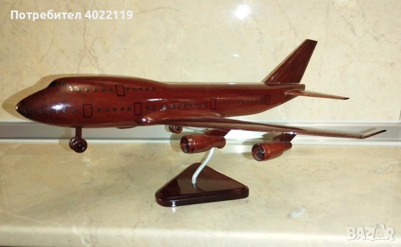 Boeing 747 - Ръчно изработен макет от махагон, снимка 1