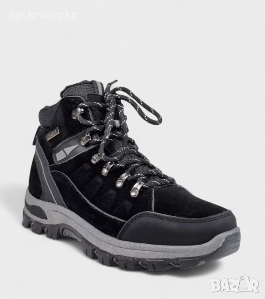 Юношески зимни боти в черно с дебела подметка и страничен цип – B2282-1, снимка 1