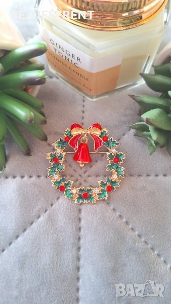 коледна брошка венец с камбанка, снимка 1