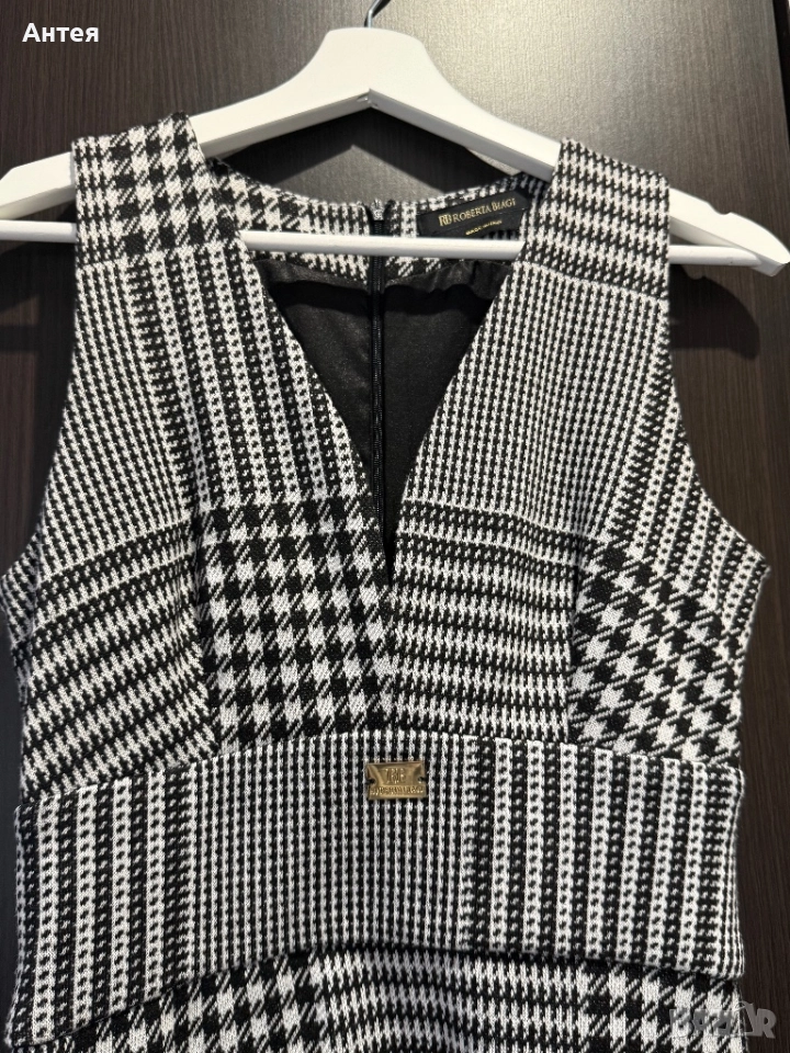 Продавам дамска рокля Roberta Biagi, снимка 1