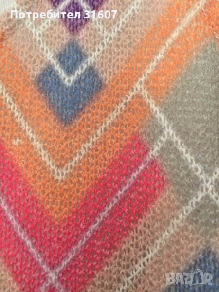 Уникален топ, снимка 1