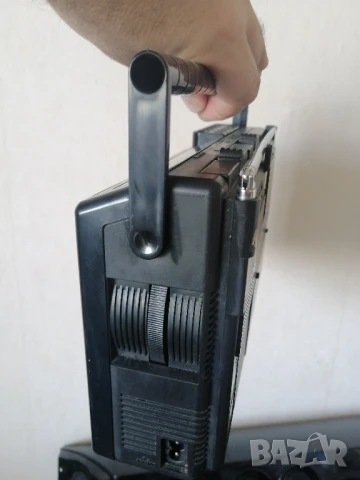 Радиокасетофон PHILIPS D7160/02, снимка 4 - Радиокасетофони, транзистори - 50558810