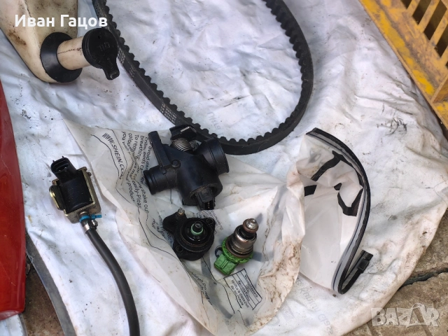 Части от Aprilia SR, Piaggio и aerox., снимка 12 - Части - 51788899