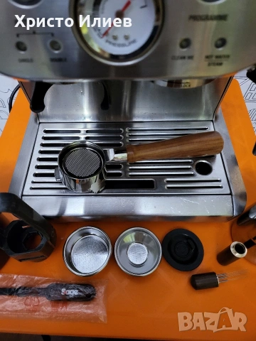 Еспресо машина SAGE Barista Express Кафемашина с кафемелачка, снимка 5 - Кафемашини - 53462949
