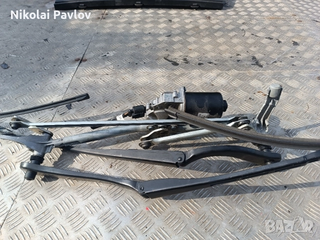 Механизъм моторче чистачки за БМВ Е 90 Е91 , снимка 9 - Части - 51707931