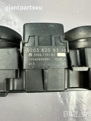 Централни Аварийни Бутони за Мерцедес Mercedes-benz W203  2038209310, снимка 2 - Части - 49086921