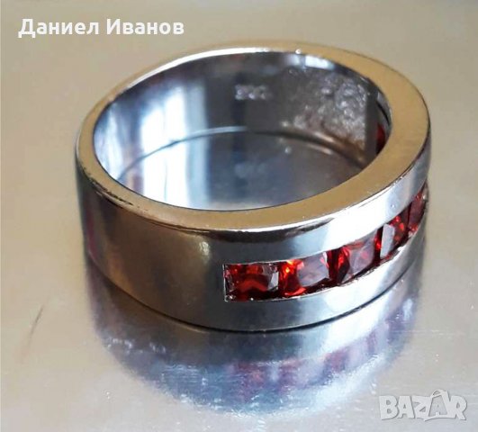 Сребърен пръстен с печат и камъни Сваровски Нов, снимка 1 - Пръстени - 28644454
