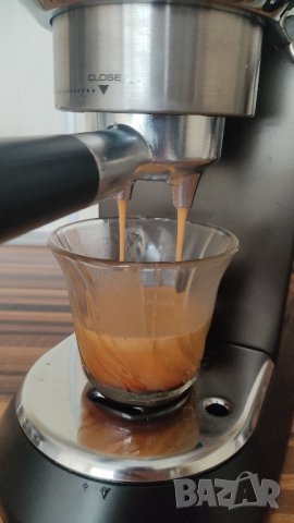 Еспресо машина DeLonghi Dedica Style EC 685, 1300 W, 15 bar, снимка 5 - Кафемашини - 43817440