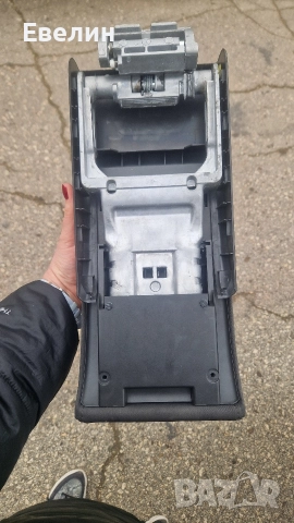 подлакътник VWTouran 2006г, снимка 2 - Части - 52864392