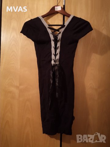  Черна рокля по тялото с връзки на гърба S, снимка 2 - Рокли - 32324789