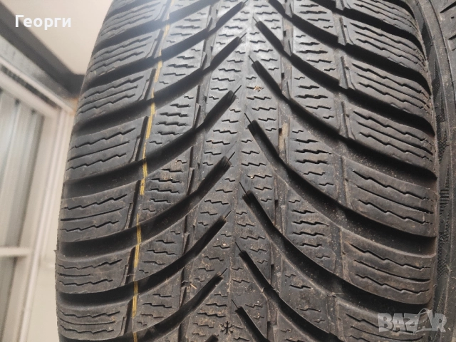 2бр.зимни гуми 235/55/18 Nokian