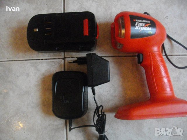 Нов 18 Волта-Английски-Фенер-Прожектор-Комплект-Black Decker FSL18-Made in England, снимка 3 - Други инструменти - 35639713