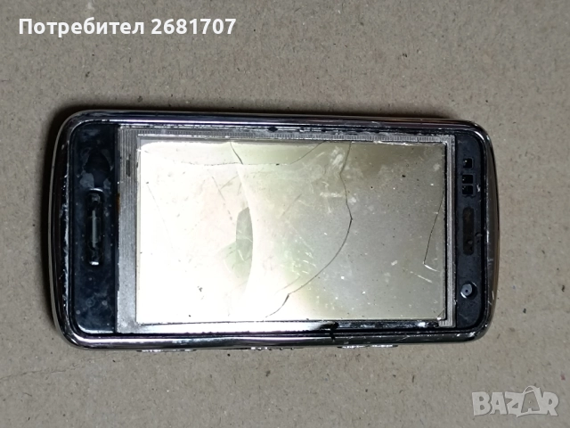 телефон Нокия С6-01.3 