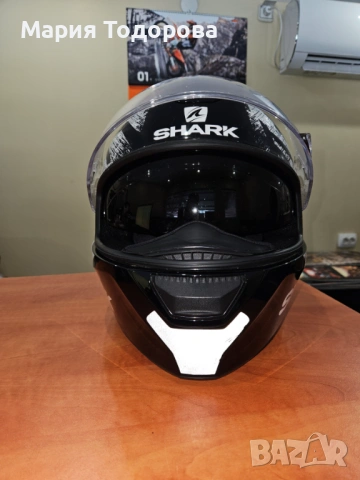 Каска Shark D-SKWAL himo, размер: XS, цена: 62 €, снимка 5 - Аксесоари и консумативи - 53172375