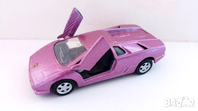 Метални колички Maisto, снимка 8 - Колекции - 52376995