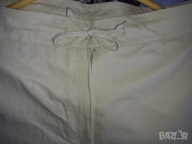Дамски летен панталон с джобове светлорезидав по-къс