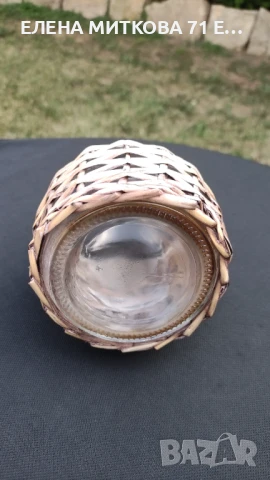 Гарафа с ратанова оплетка, снимка 4 - Аксесоари за кухня - 51179491