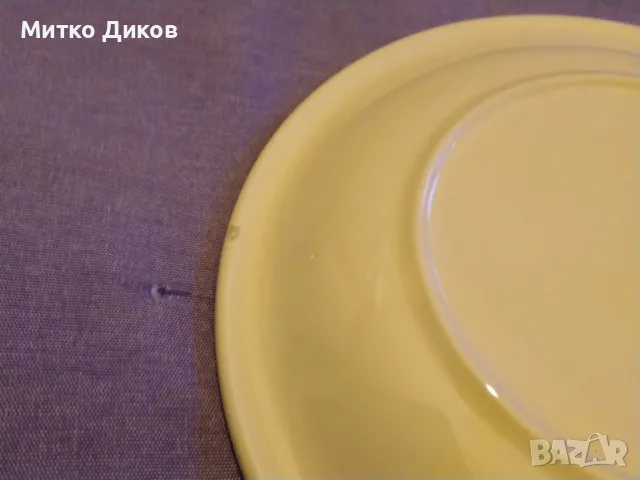 Порцеланова чиния нова на Дубай фи 265мм и на рисунката вътре 200мм, снимка 7 - Декорация за дома - 48103101