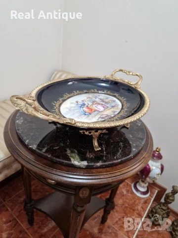 Уникално голямо антикварно порцеланово плато с бронзови орнаменти , снимка 8 - Декорация за дома - 51041286