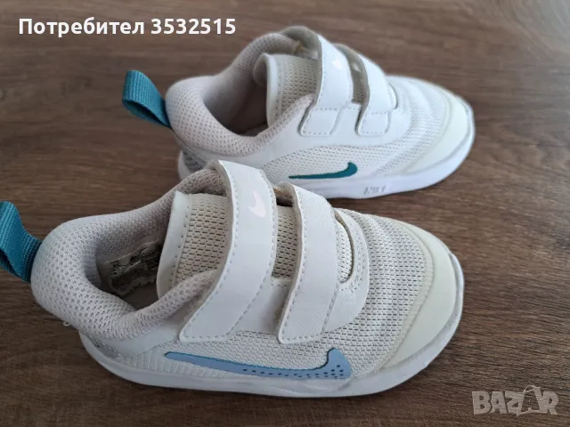 Детски маратонки Nike, снимка 2 - Детски маратонки - 49298402