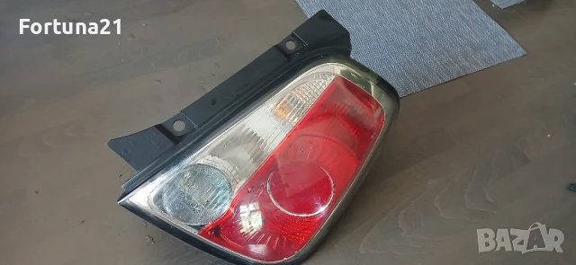 Fiat 500 - десен стоп