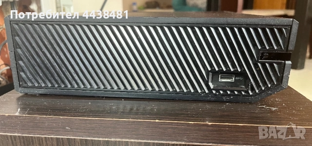Xbox one с 2 джойстика, снимка 3 - Xbox конзоли - 53400744