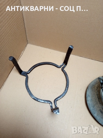 Комплект Соц Стари Ръчно Ковани Медно Малко Менче Със Саджек Пиростия За Огнище 2.5лт Номер 2., снимка 5 - Антикварни и старинни предмети - 52092256