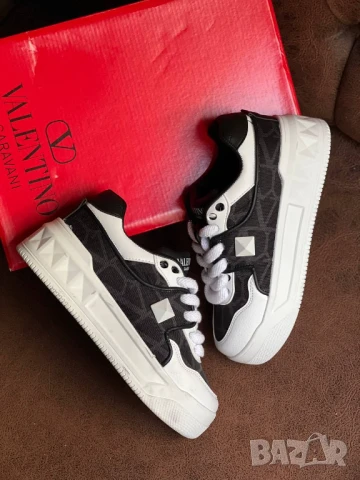 дамски маратонки valentino garavani, снимка 2 - Маратонки - 50760985