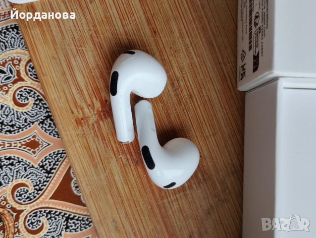Безжични слушалки от марката Apple, модел Airpods., снимка 2 - Bluetooth слушалки - 52637905
