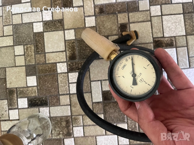 Ръчен електрически компресор Муст, снимка 4 - Антикварни и старинни предмети - 52246349