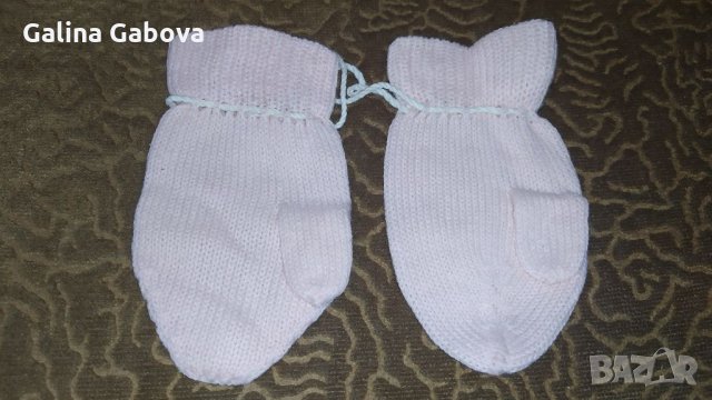Бебешки ръкавички, снимка 1 - Бебешки шапки - 32813998